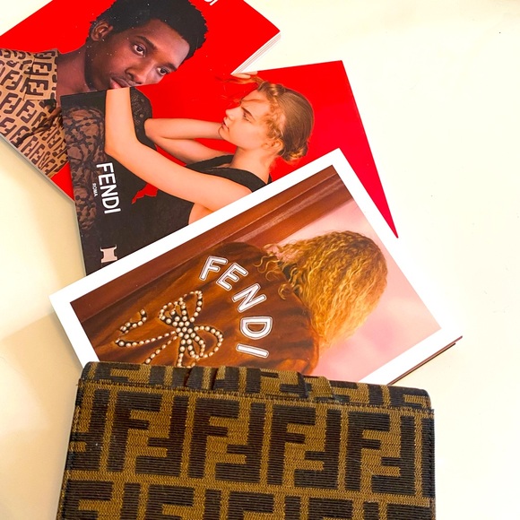 Fendi zucca wallet with gold logo and tortoiseshell. - Picture 2 of 16